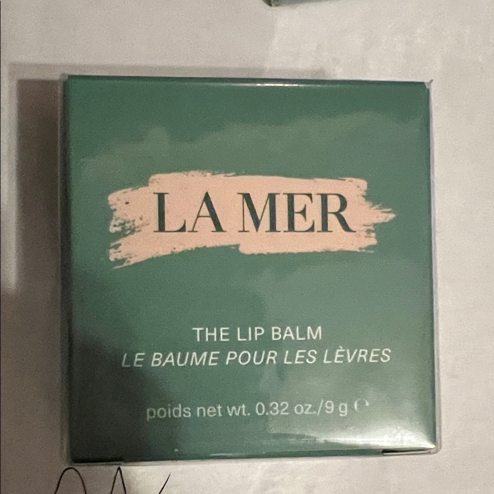 La Mer Green Lip Balm Packaging